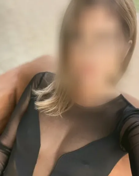 Angelika, 29