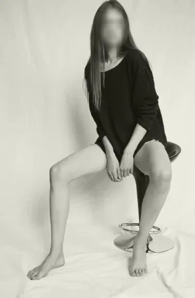 Anja, 28