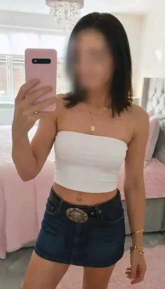 Jelena, 24
