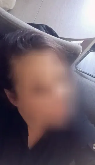 Katrin, 39
