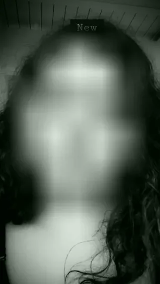 Nadine, 21