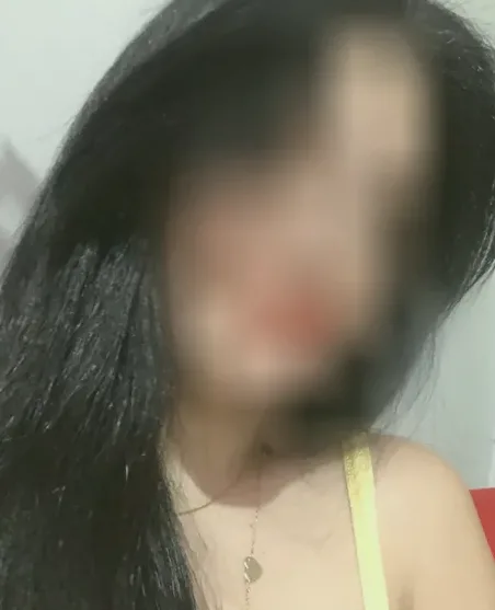 Renate, 36