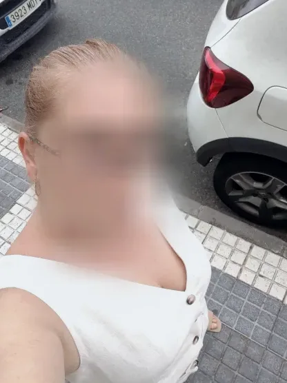 Zeynep, 38